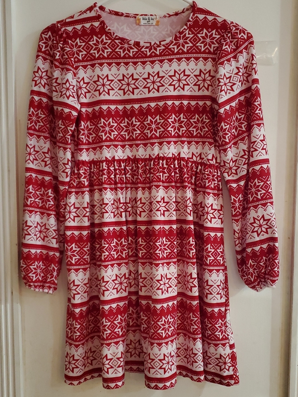 Girl's Snowflake Dress Size 14 Red Whiye Soft Twirl
